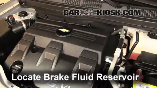 2012 Chevrolet Captiva Sport LTZ 3.0L V6 FlexFuel Liquide de frein Contrôler le niveau de liquide de frein